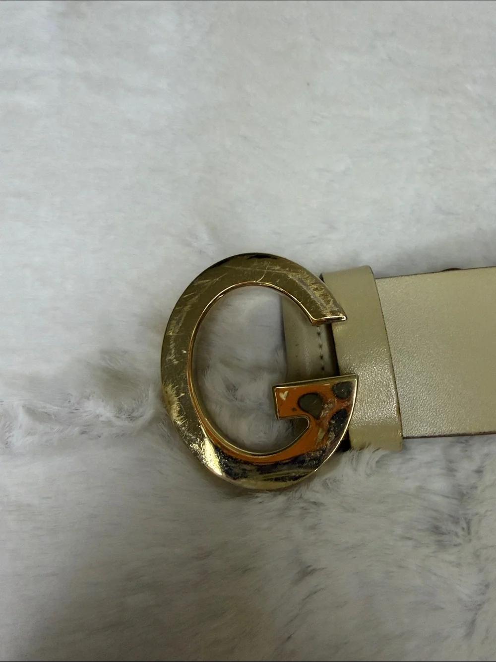 Gucci Ivory Leather Belt with Gold G Buckle